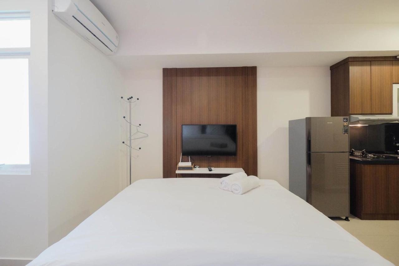 Cozy Studio Apartment At Grand Kamala Lagoon By Travelio Bekasi Exterior foto